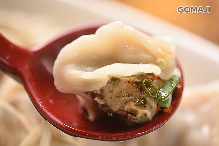 剝皮辣椒鮮肉水餃