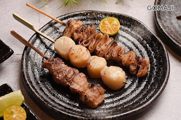 櫻桃鴨肉串/鹽烤干貝/豬大腸