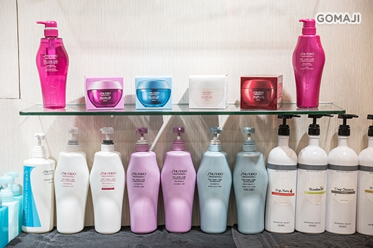 FULL HOUSE HAIR SALON