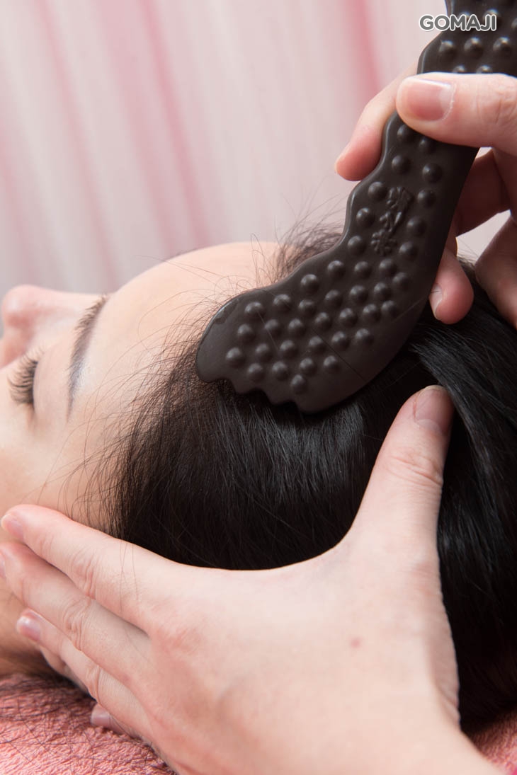 石墨烯負離子如意棒頭部按摩手技