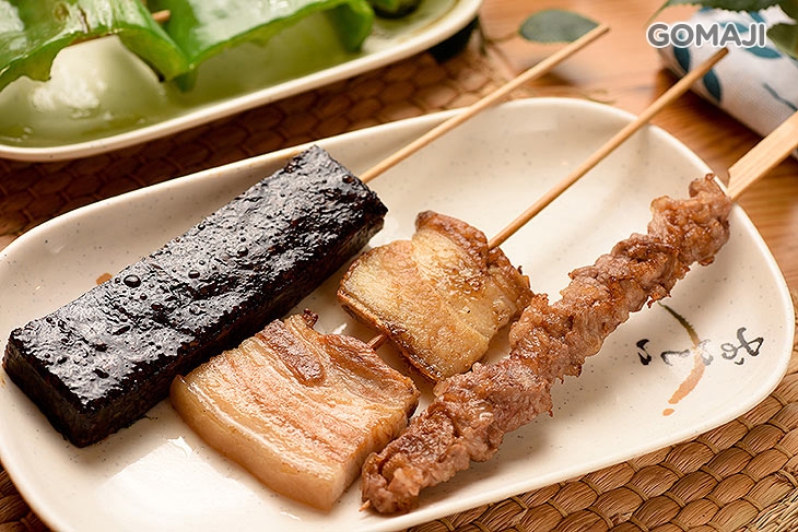 烤米血/烤脆皮豬/烤牛肉串