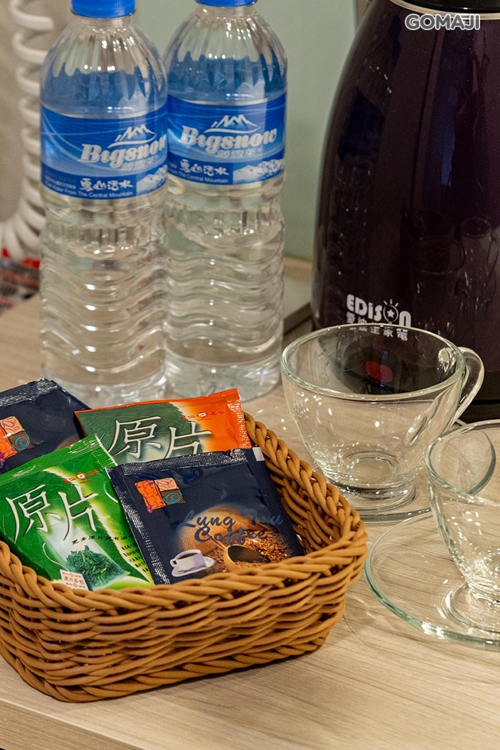 房內茶飲