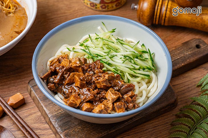 老北京炸醬乾拌麵-小烏龍麵