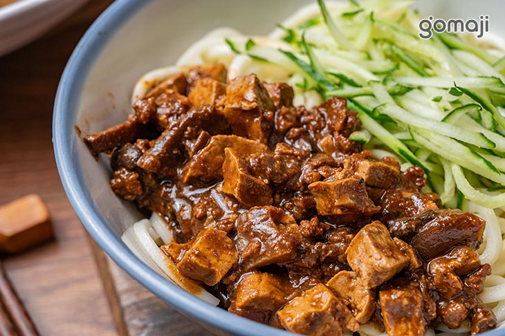 老北京炸醬乾拌麵-小烏龍麵