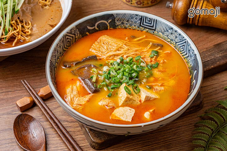 綜合麻辣鴨血臭豆腐湯