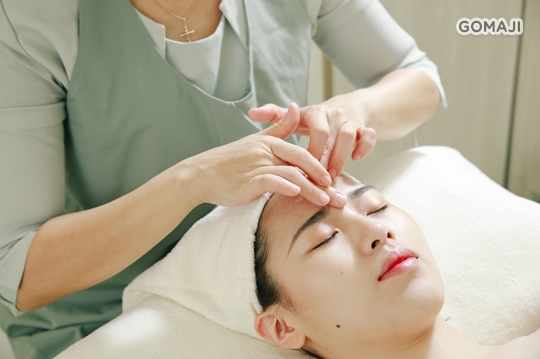 第二道舒白煥活美力面膜滋養