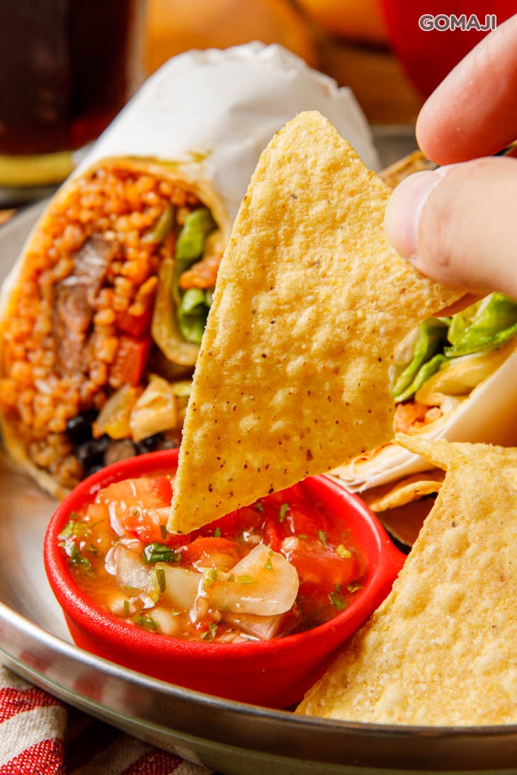 香嫩牛肩好豆捲餅+莎莎醬玉米片+飲料