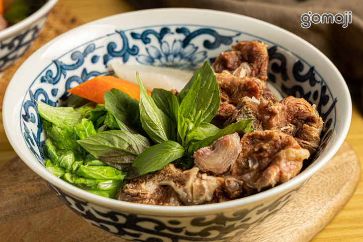川白豬肉麵