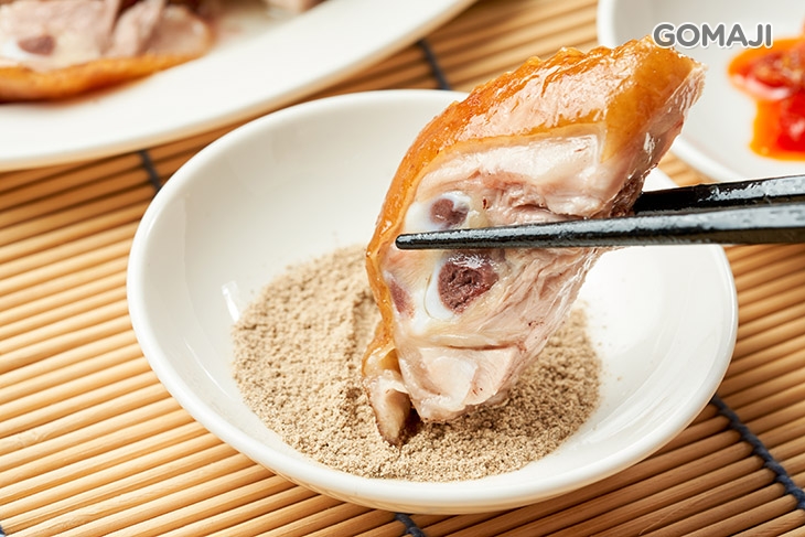 雞肉切盤(大份)：甘蔗