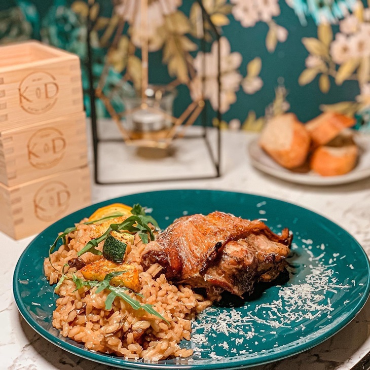 嫩煎雞腿牛肝菌野菇燉飯