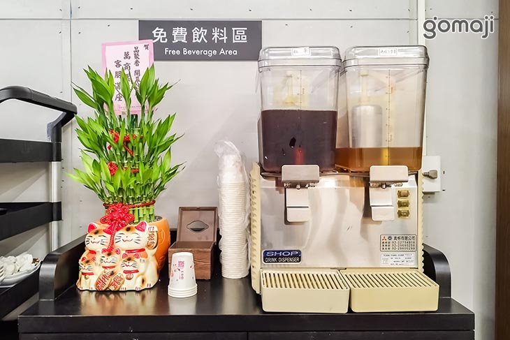 品聚香豬腳飯