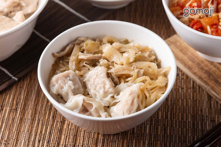 酸辣榨菜抄手麵