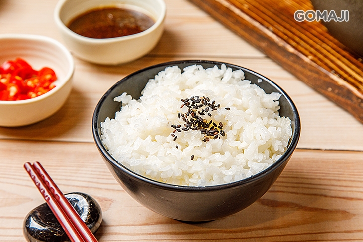 白飯一碗