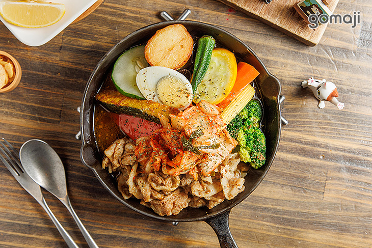 韓式泡菜霜降湯咖哩 