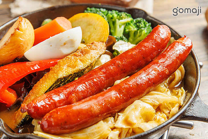 德國香腸&高麗菜湯咖哩 