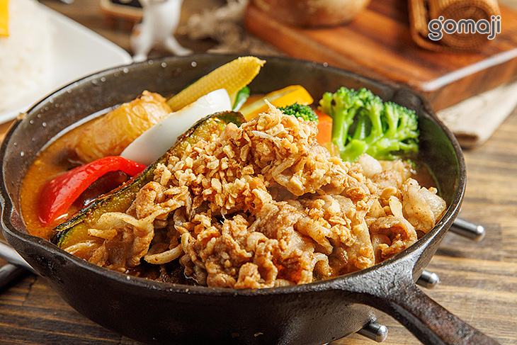 濃郁蒜風味豚湯咖哩