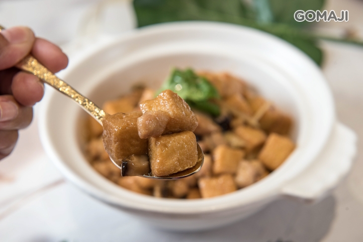 鹹魚雞粒豆腐煲