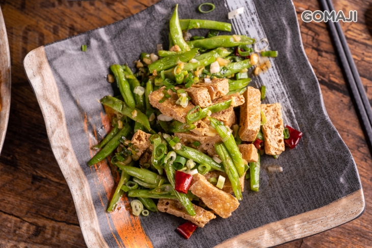 臭豆腐辣炒四季豆