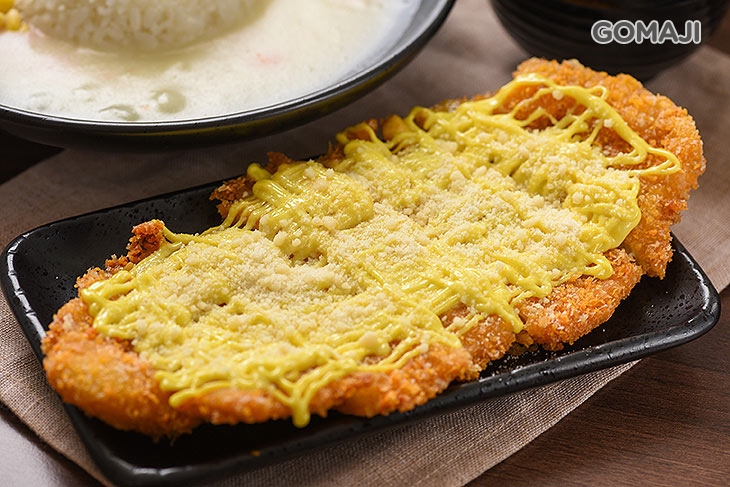 招牌起司香酥魚排雙醬咖哩