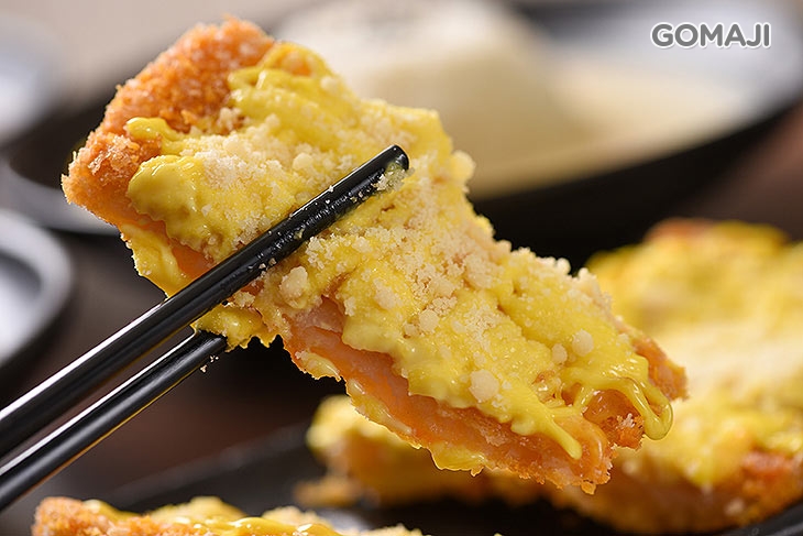 招牌起司香酥魚排雙醬咖哩