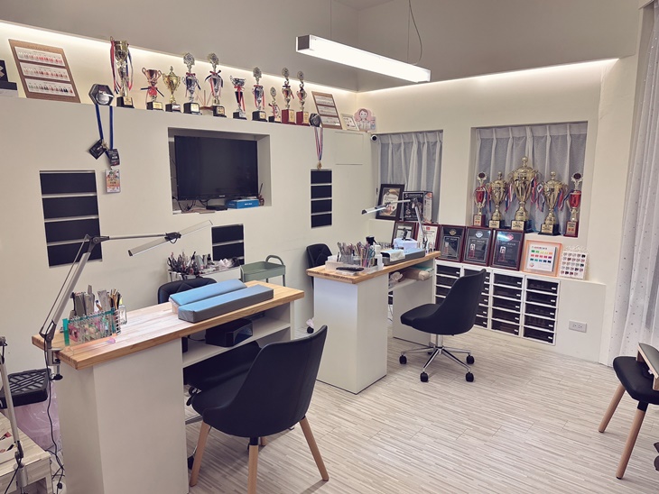 玖玥 JIU YUE 時尚美學