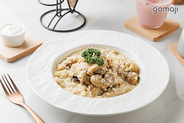 牛肝菌白醬雞肉燉飯 