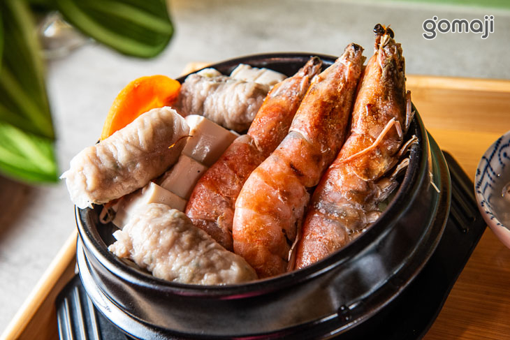 蒜香大蝦燕餃煲