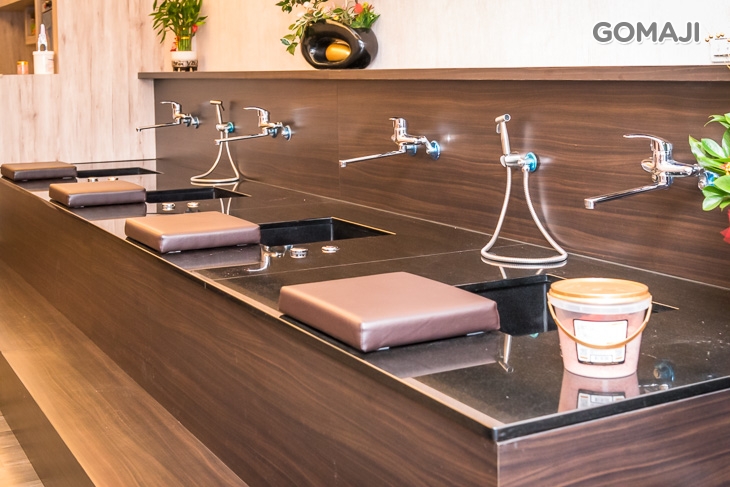 雅士慷足體養生館