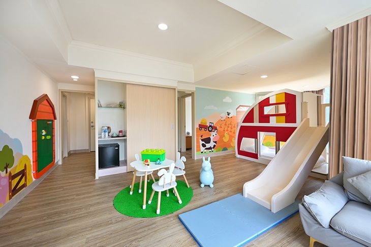 山景親子房(一大床+日式軟墊一張)