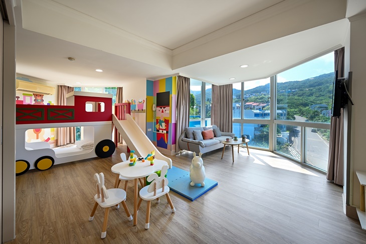 山景親子房(一大床+日式軟墊一張)