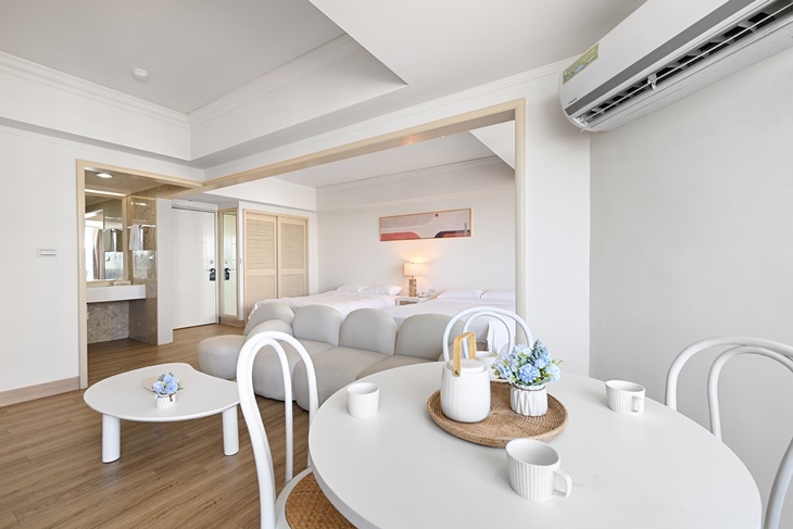 海景套房(二大床+客廳)