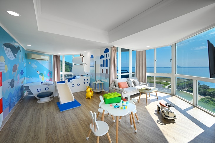 海景親子房(一大床+日式軟墊一張)