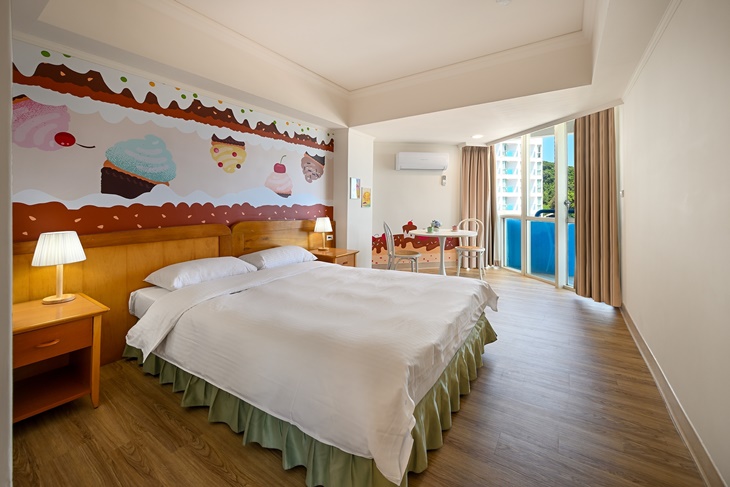海景親子房(一大床+日式軟墊一張)