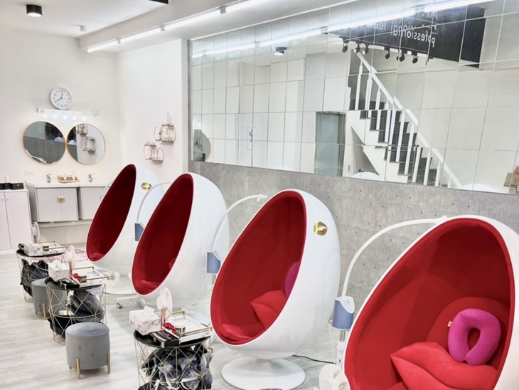 ATTRACTION DR. 亮白專家(高雄左營典藏館)