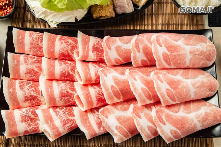 好大一盤肉