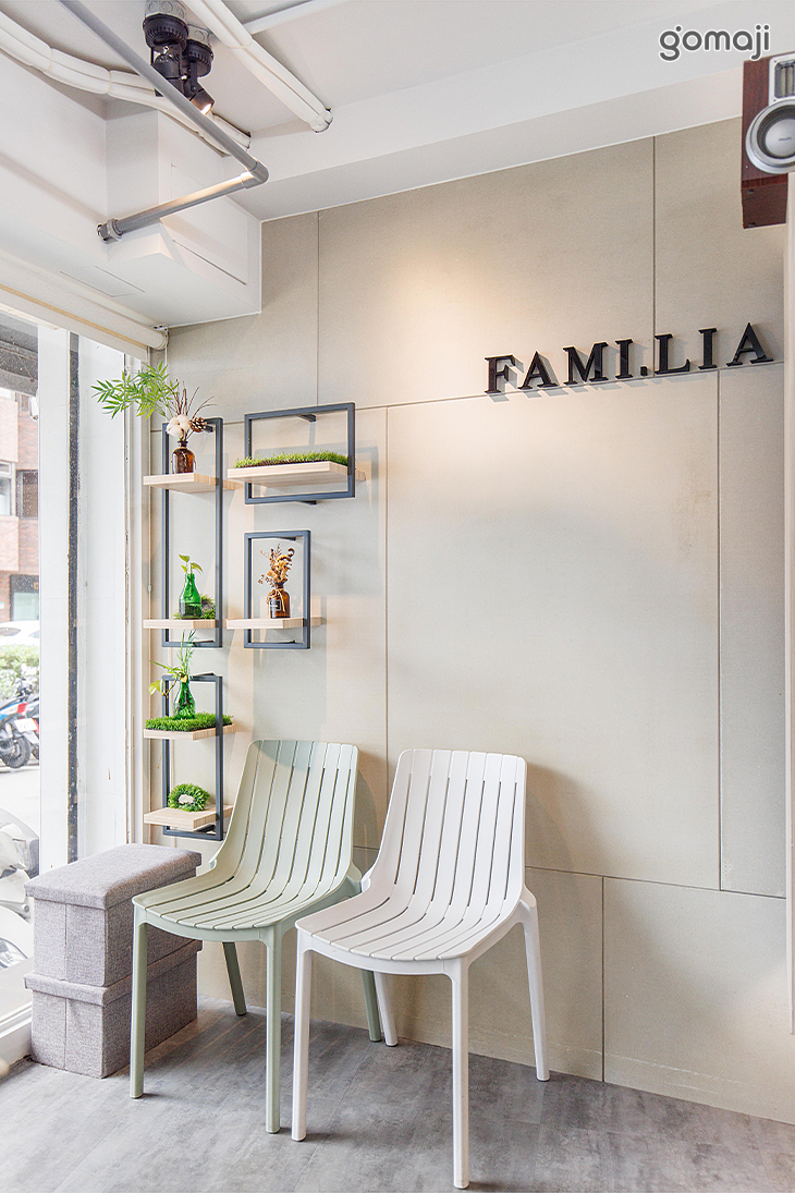Familia salon