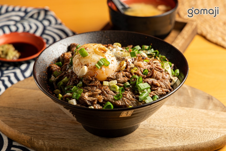 炙燒牛肉丼