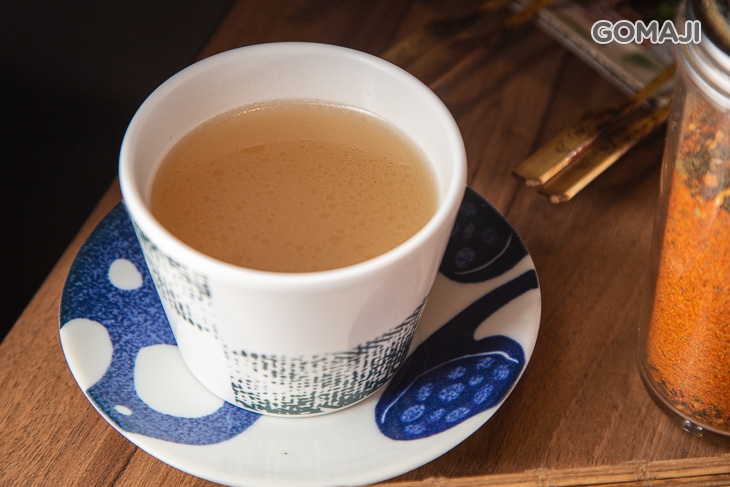 柴魚桂丁土雞湯(免費供應)