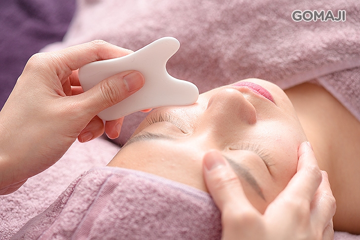 臉部鬆筋拉提舒痠按摩