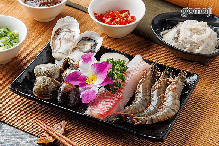 五告澎湃海鮮拼盤