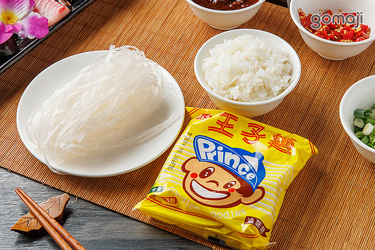 自助吧：副餐、冰淇淋及飲品無限供應