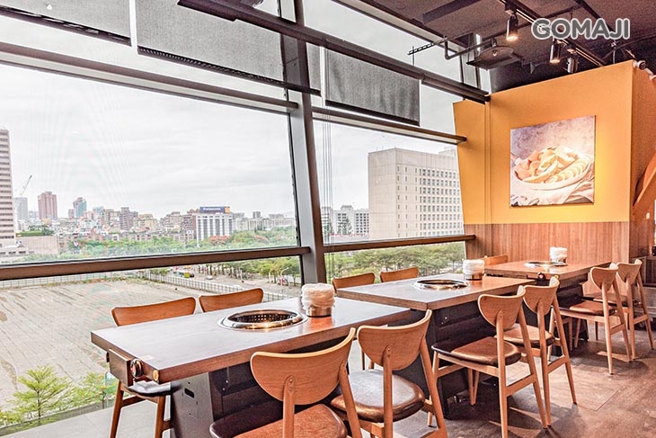 阿豬媽아줌마韓式烤肉吃到飽(信義ATT店)