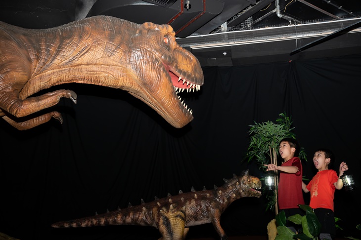 侏羅紀恐龍探險樂園