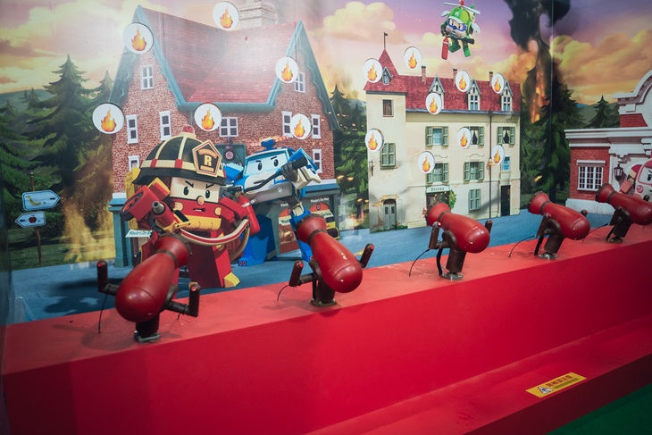 消防羅伊！一起拿起水槍來滅火吧！