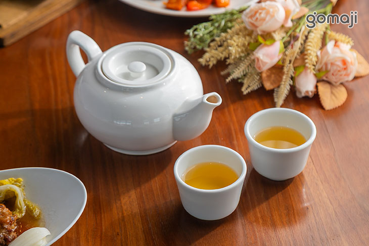 茶餐合菜