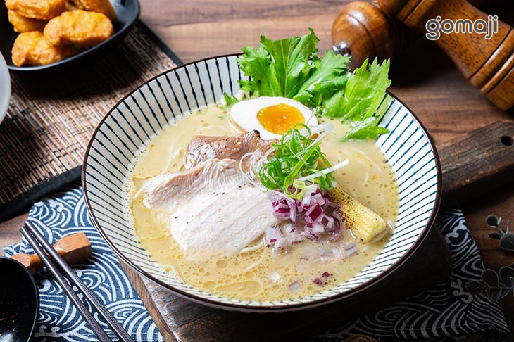 鹽味雞白湯拉麵