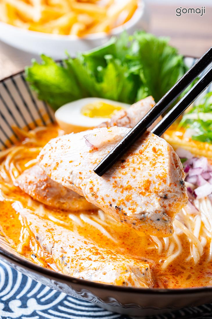 辣味雞白湯拉麵