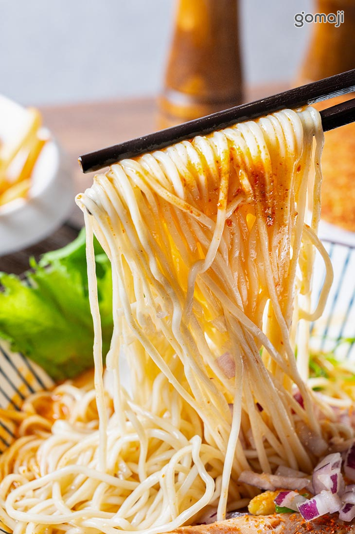 辣味雞白湯拉麵