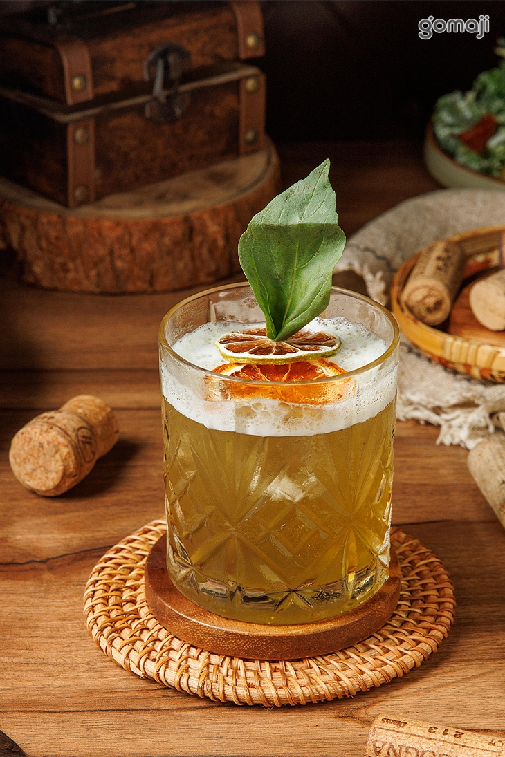 NO.1威士忌、羅勒、青蘋果