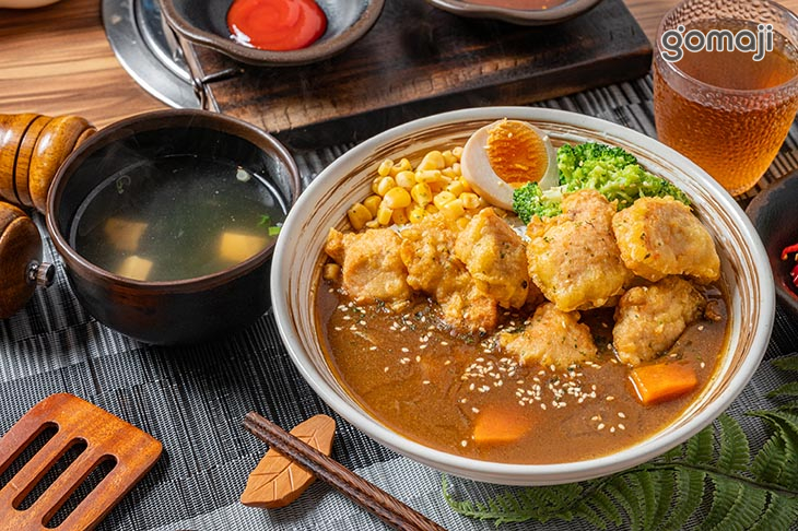 唐揚雞咖哩飯